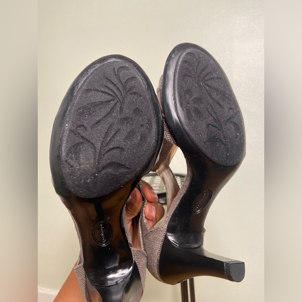 Heels Sandals Pewter Metallic by Apostrophe - Picture 6 of 13